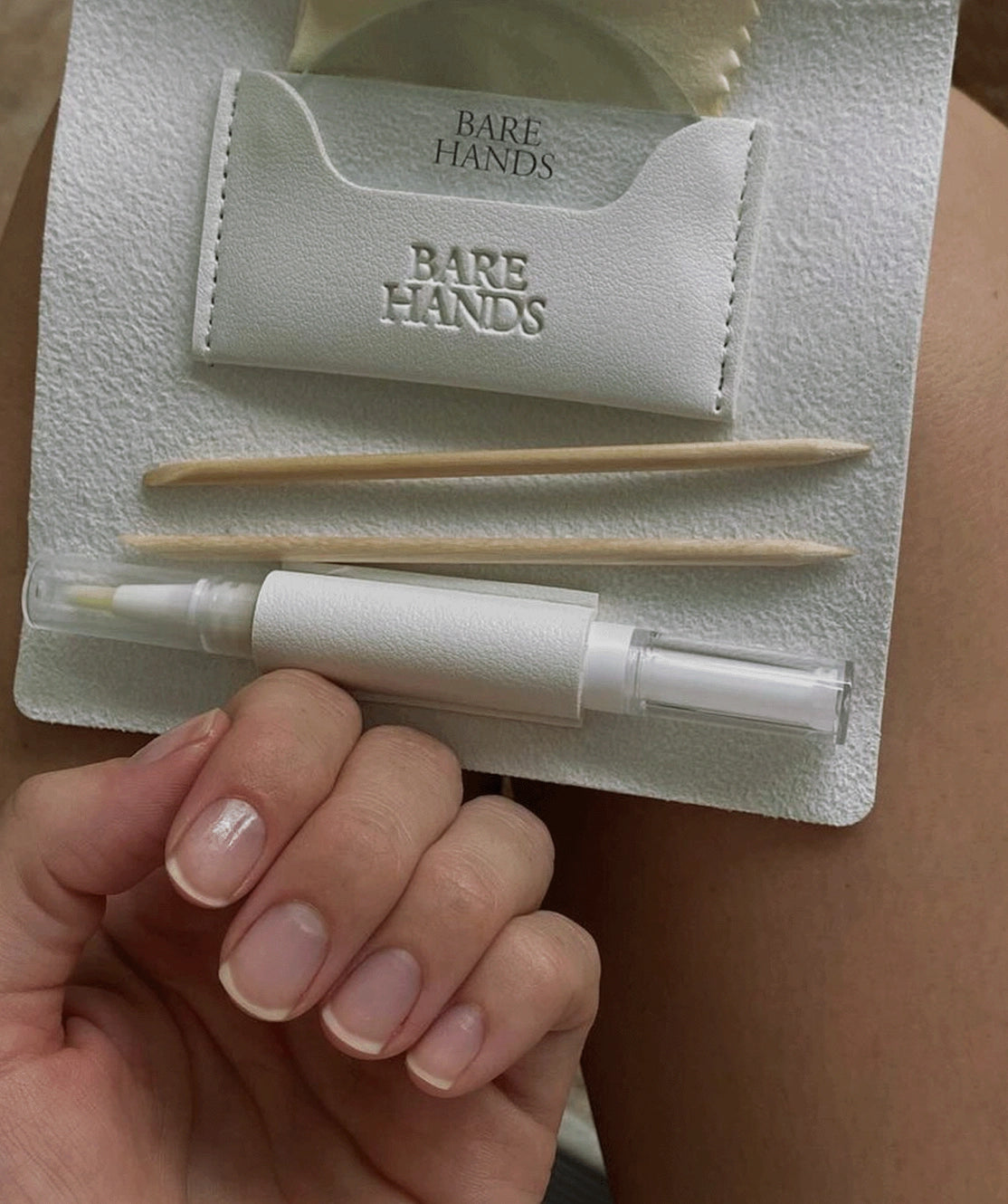 Bare Hands The Dry Gloss Manicure Kit