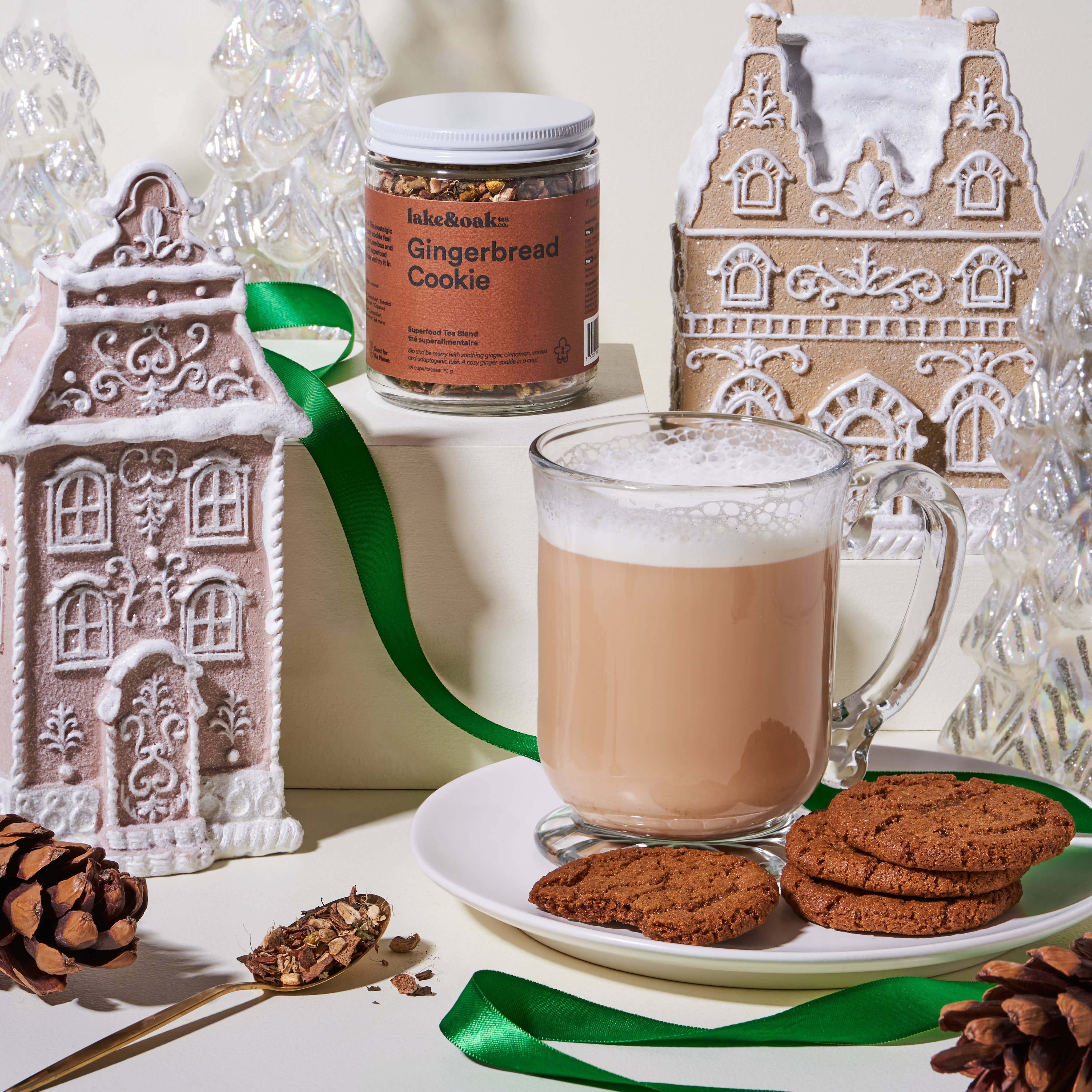 Lake & Oak Gingerbread Cookie -  Superfood Tea Blend
