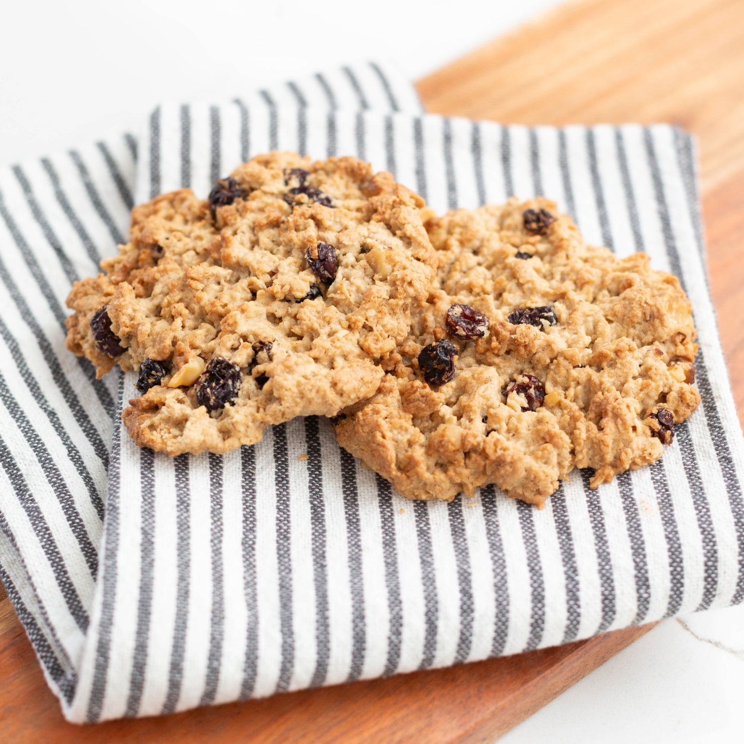 Maple Oat Cookies